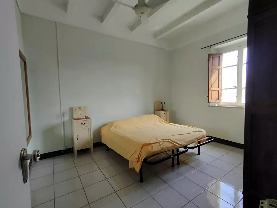 Immagine 29 di Villa in vendita  a Capannori