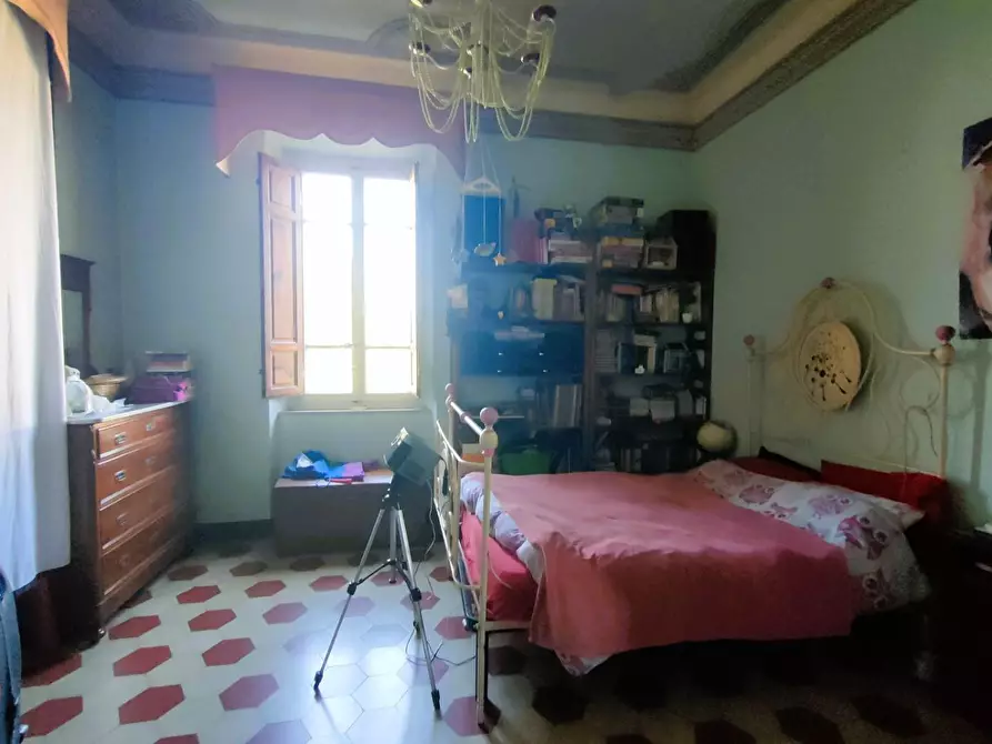 Immagine 14 di Villa in vendita  a Capannori