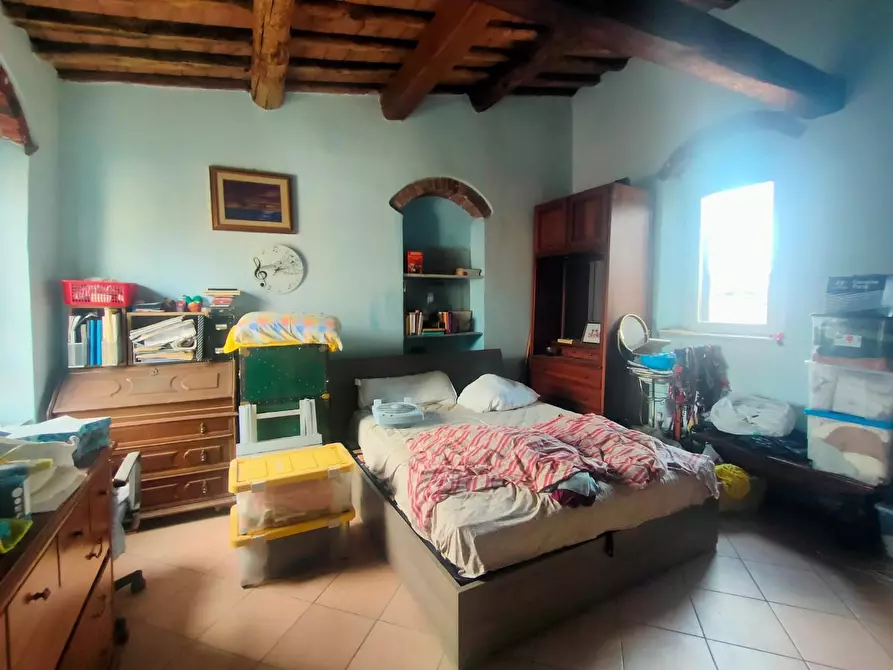 Immagine 8 di Appartamento in vendita  a Carrara