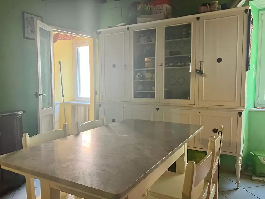 Immagine 6 di Appartamento in vendita  a Carrara