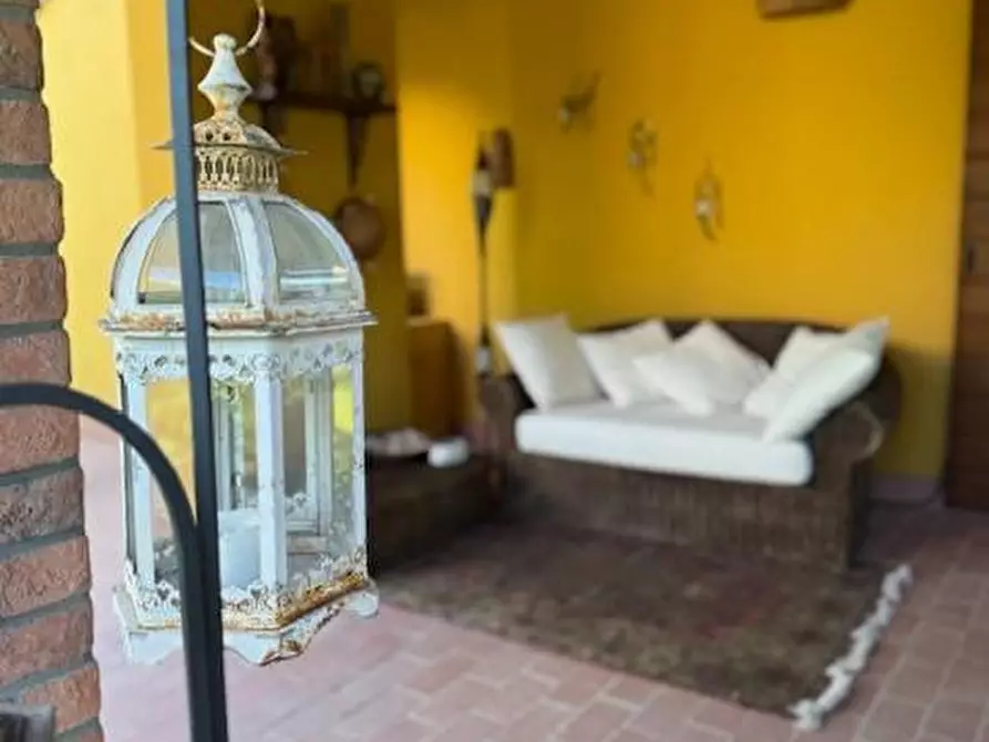 Immagine 8 di Casa colonica in vendita  a Fucecchio