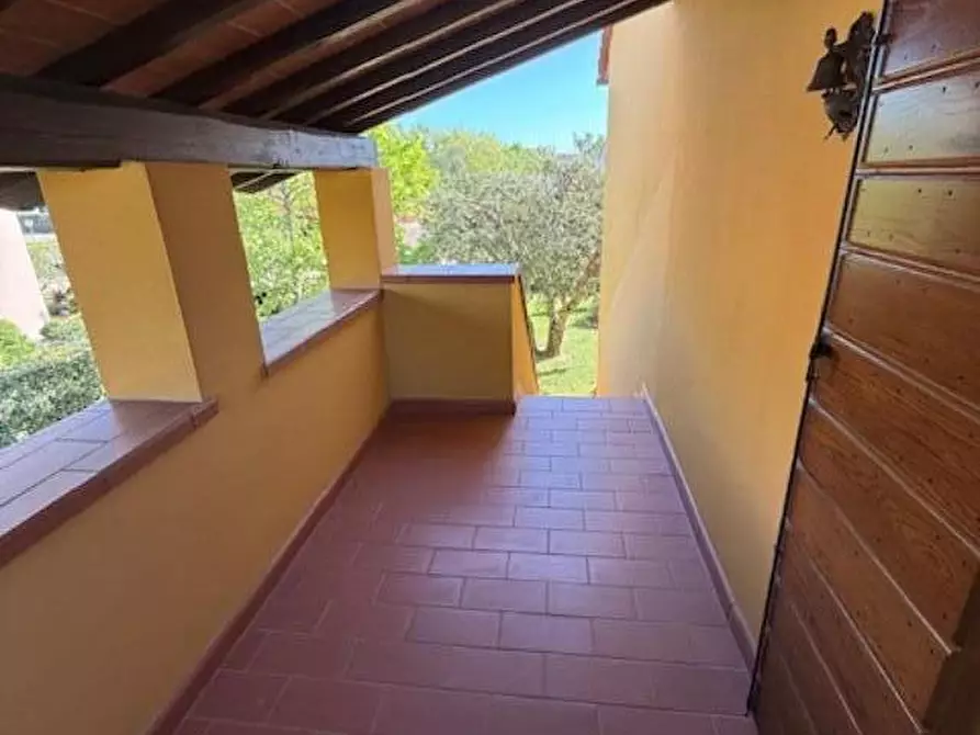Immagine 35 di Casa colonica in vendita  a Fucecchio