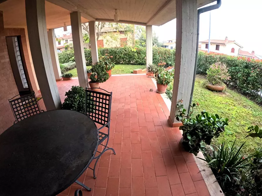 Immagine 19 di Terratetto in vendita  a Casole D'elsa