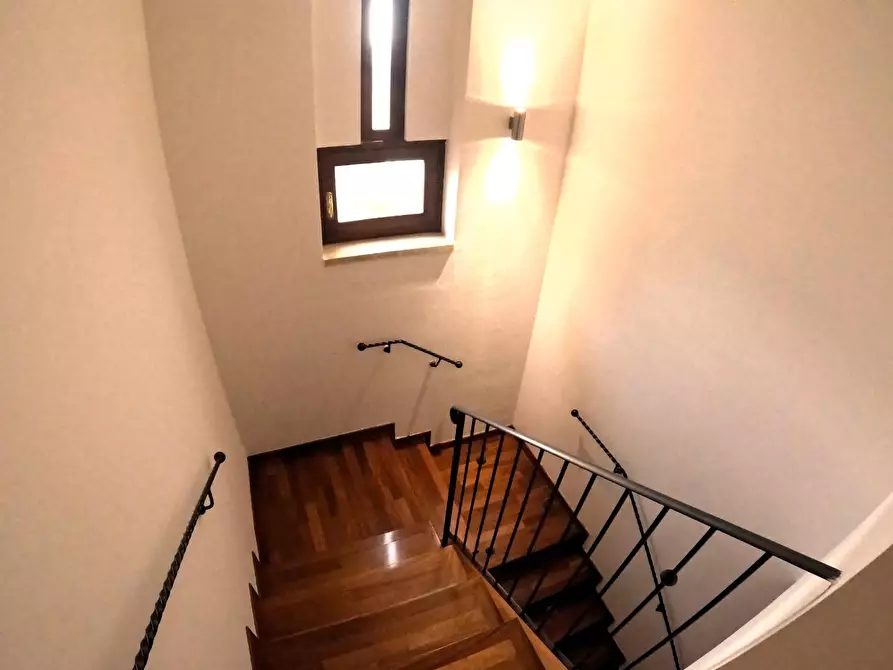 Immagine 14 di Terratetto in vendita  a Casole D'elsa