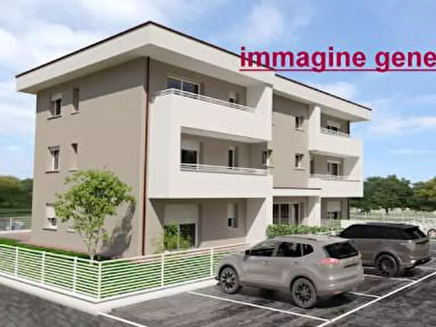 Immagine 2 di Appartamento in vendita  a Pisa