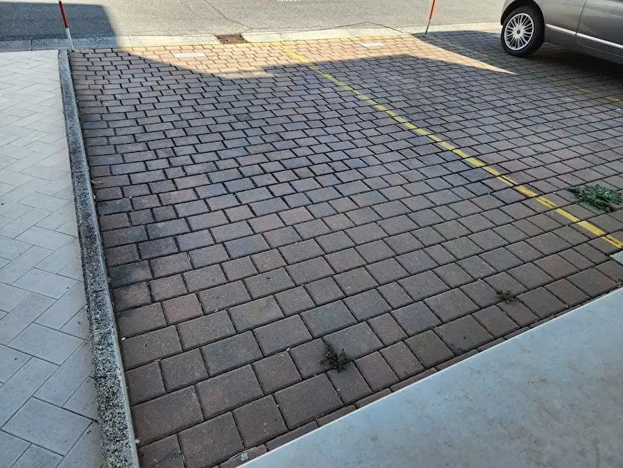 Immagine 7 di Laboratorio in affitto  a Castelfranco Di Sotto