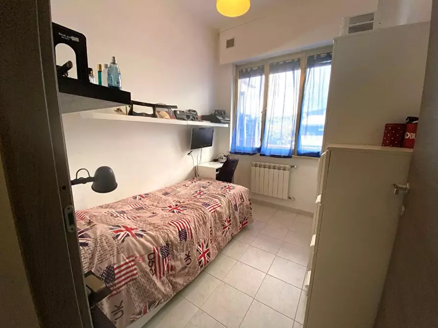 Immagine 6 di Appartamento in vendita  a Carrara