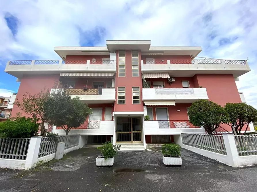 Immagine 9 di Appartamento in vendita  a Carrara