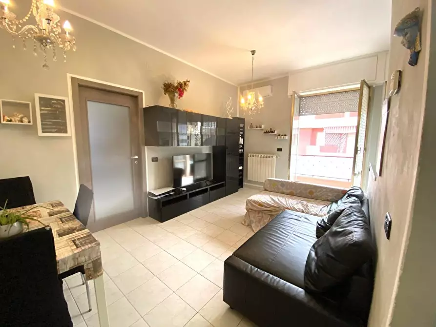 Immagine 10 di Appartamento in vendita  a Carrara