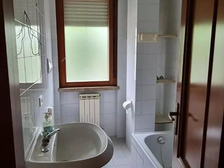 Immagine 6 di Appartamento in vendita  a Pisa