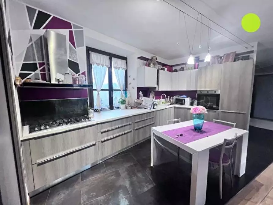 Immagine 2 di Appartamento in vendita  a Colle Di Val D'elsa