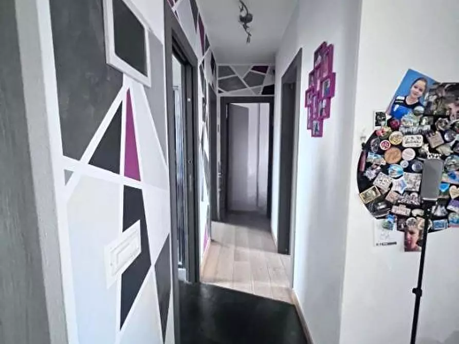 Immagine 7 di Appartamento in vendita  a Colle Di Val D'elsa