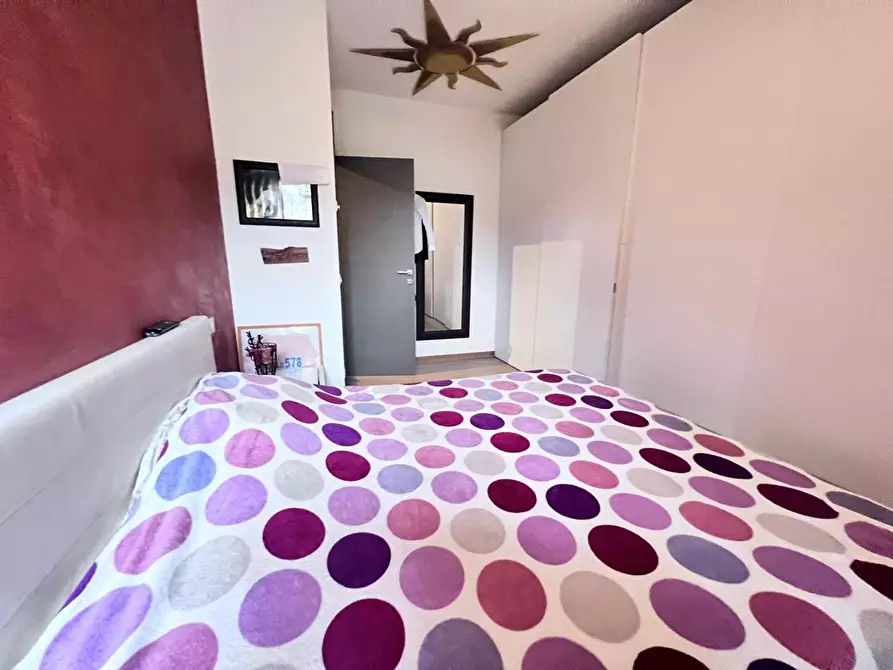 Immagine 14 di Appartamento in vendita  a Colle Di Val D'elsa