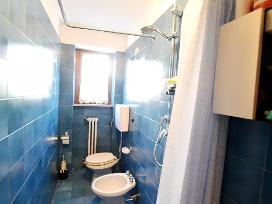 Immagine 32 di Villa in vendita  a Lucca