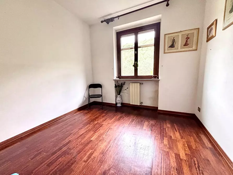 Immagine 27 di Villetta a schiera in vendita  a Calci