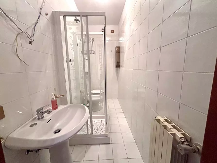 Immagine 51 di Villetta a schiera in vendita  a Calci