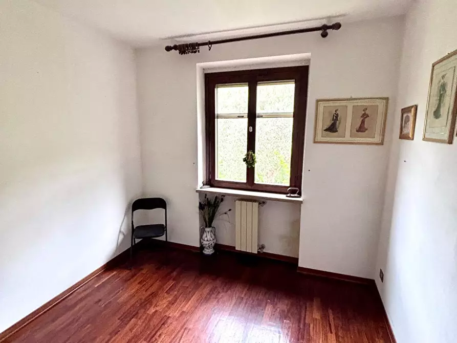 Immagine 26 di Villetta a schiera in vendita  a Calci