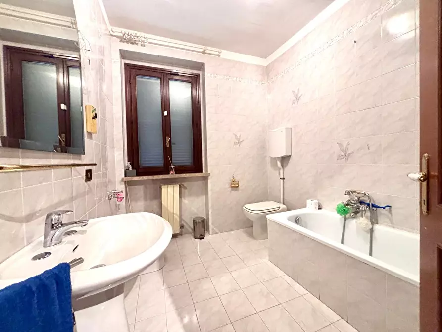 Immagine 33 di Villetta a schiera in vendita  a Calci