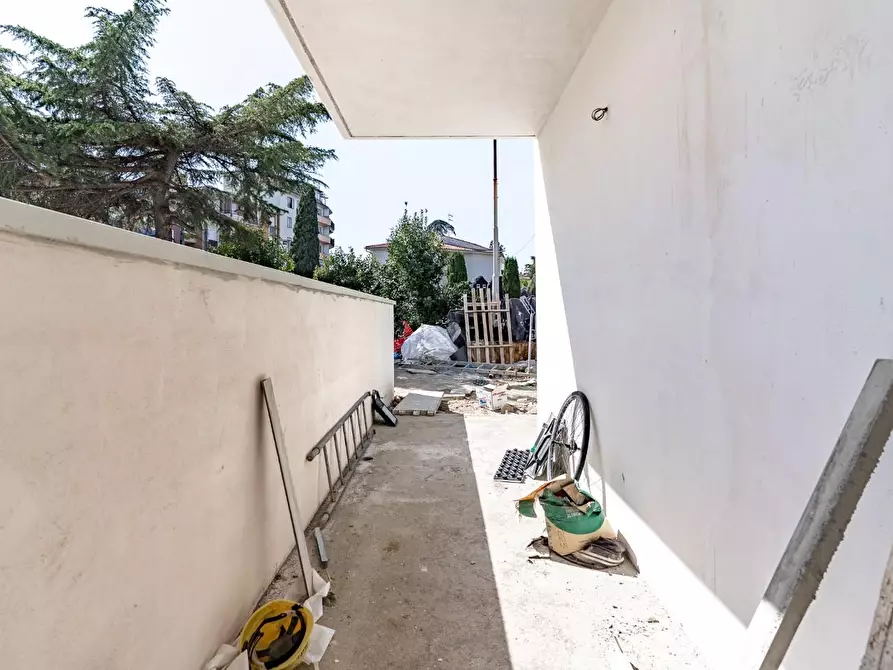 Immagine 4 di Appartamento in vendita  a Empoli