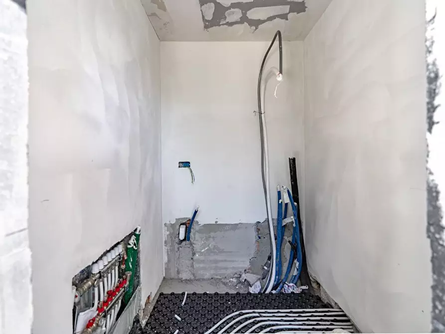 Immagine 28 di Appartamento in vendita  a Empoli