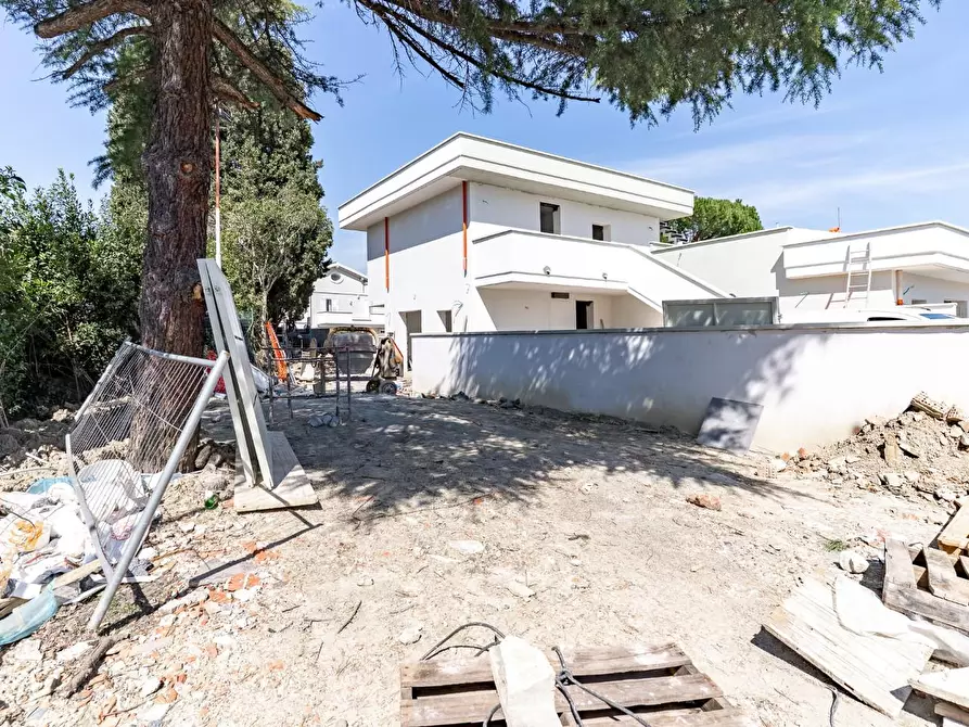 Immagine 2 di Appartamento in vendita  a Empoli