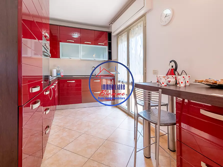 Immagine 6 di Casa semindipendente in vendita  a Viareggio