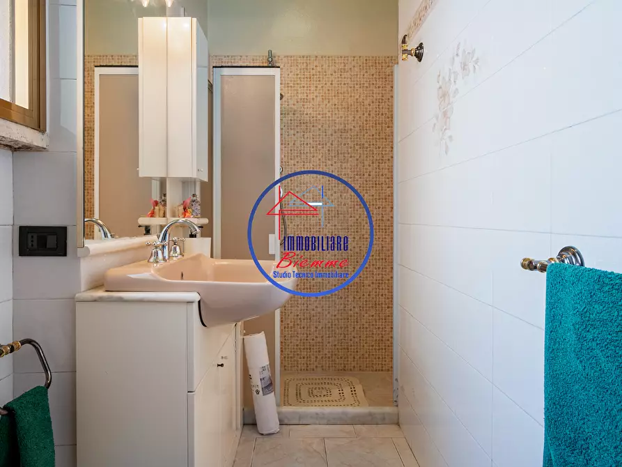 Immagine 25 di Casa semindipendente in vendita  a Viareggio