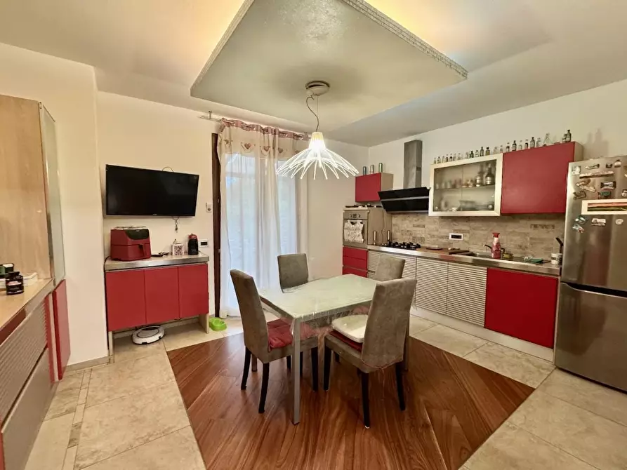 Immagine 19 di Casa bifamiliare in vendita  a San Giuliano Terme