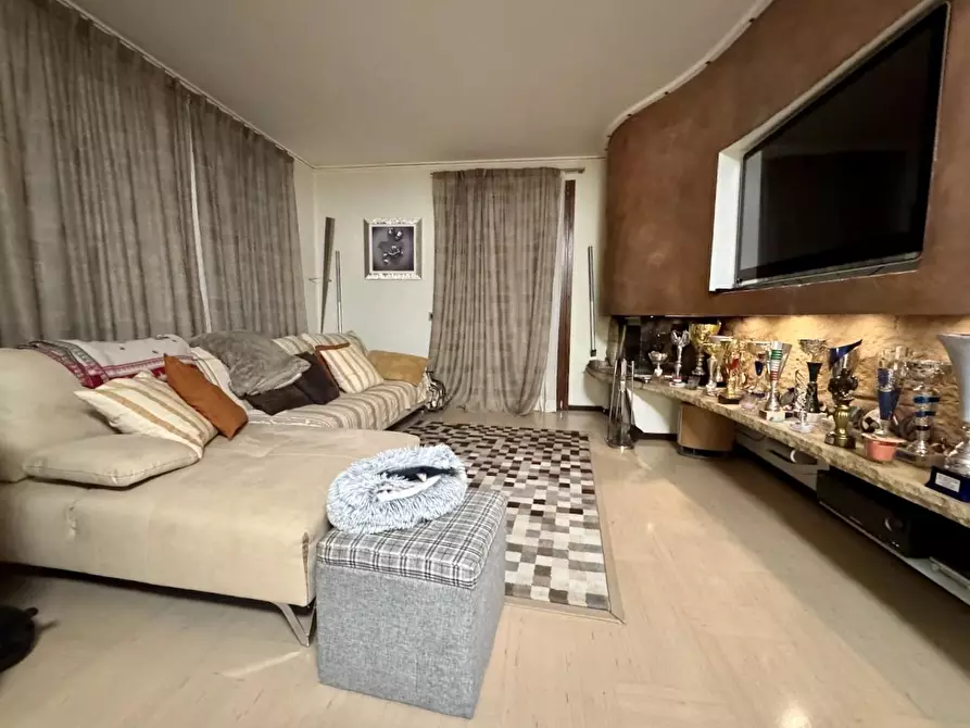 Immagine 15 di Casa bifamiliare in vendita  a San Giuliano Terme