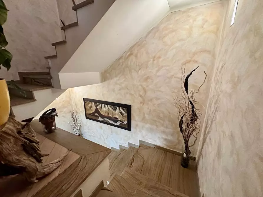 Immagine 38 di Casa bifamiliare in vendita  a San Giuliano Terme