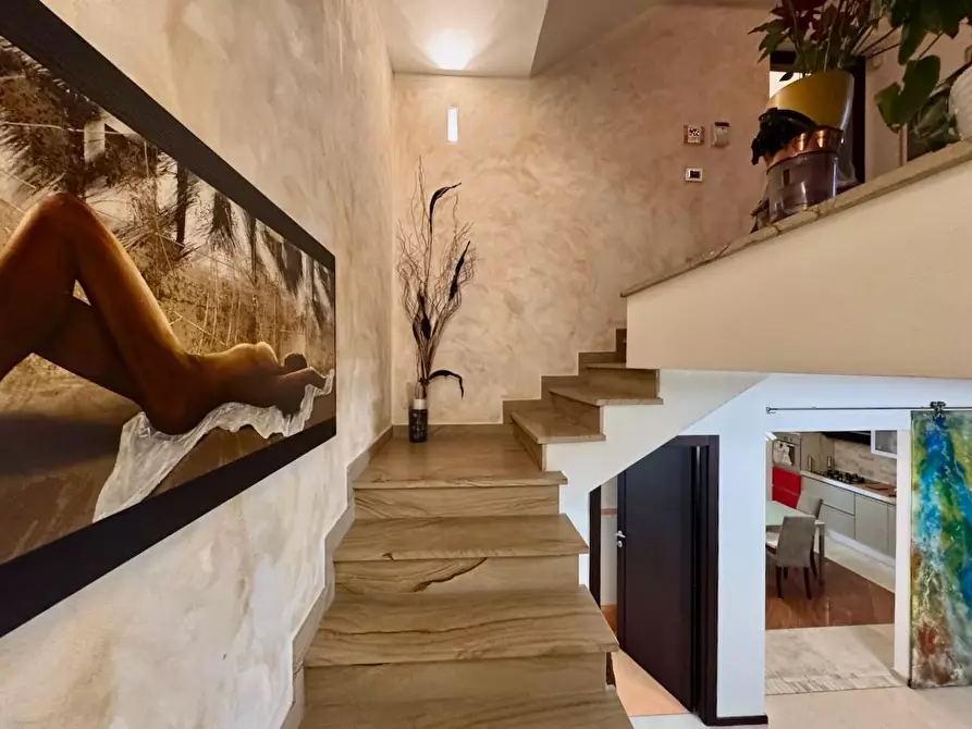 Immagine 37 di Casa bifamiliare in vendita  a San Giuliano Terme