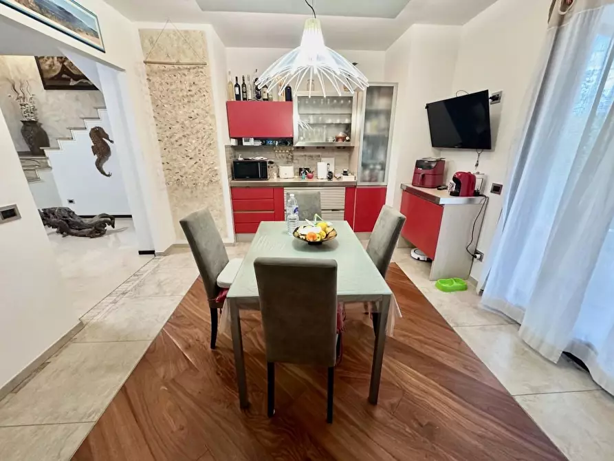 Immagine 28 di Casa bifamiliare in vendita  a San Giuliano Terme