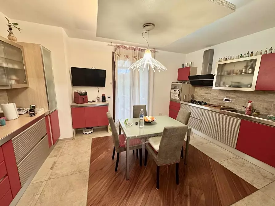 Immagine 29 di Casa bifamiliare in vendita  a San Giuliano Terme