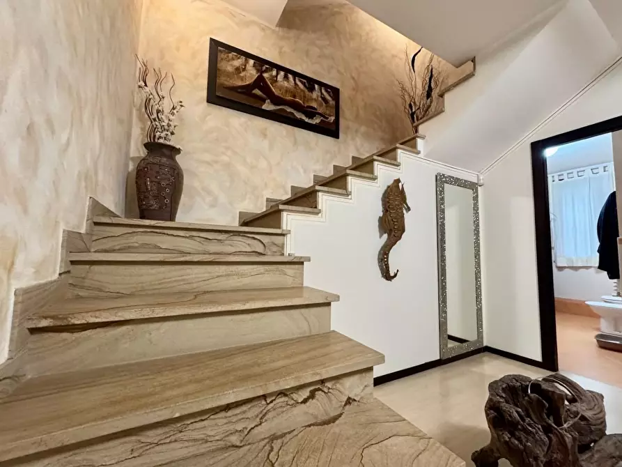 Immagine 36 di Casa bifamiliare in vendita  a San Giuliano Terme