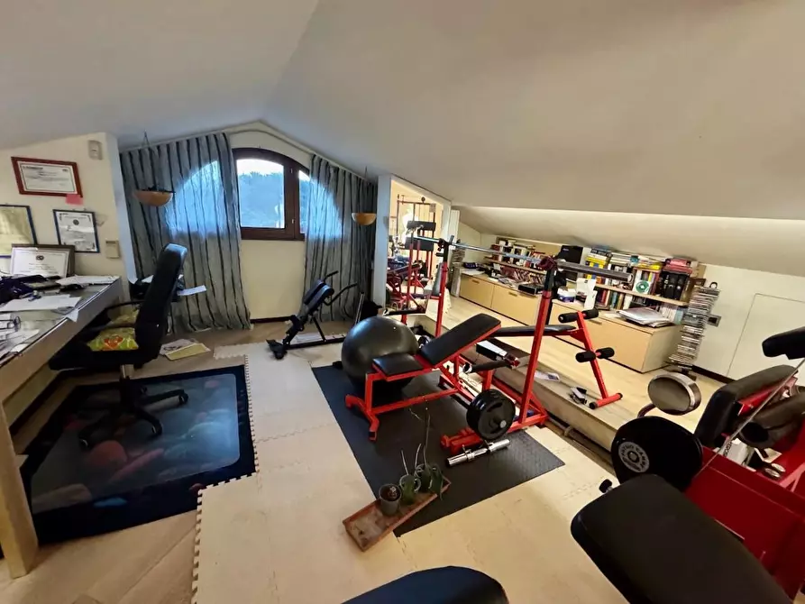 Immagine 61 di Casa bifamiliare in vendita  a San Giuliano Terme