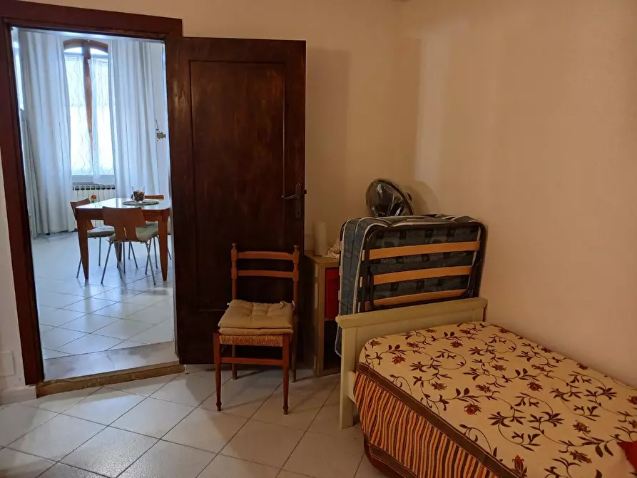 Immagine 12 di Appartamento in affitto  a Pisa