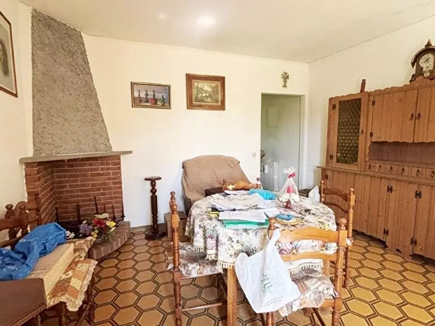 Immagine 5 di Casa colonica in vendita  a Vicopisano