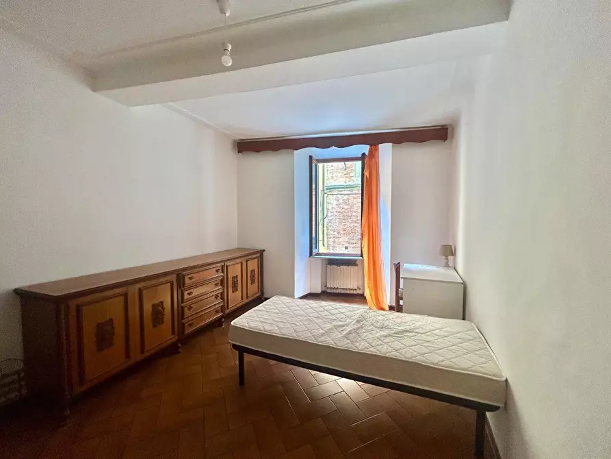 Immagine 16 di Appartamento in vendita  a Siena