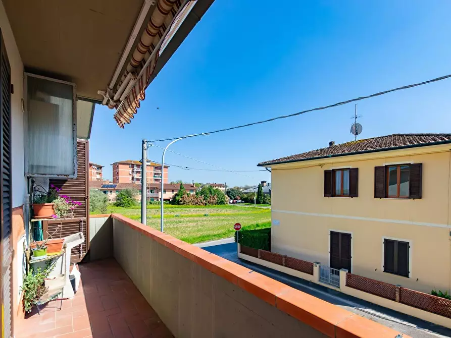 Immagine 18 di Appartamento in vendita  a Ponsacco