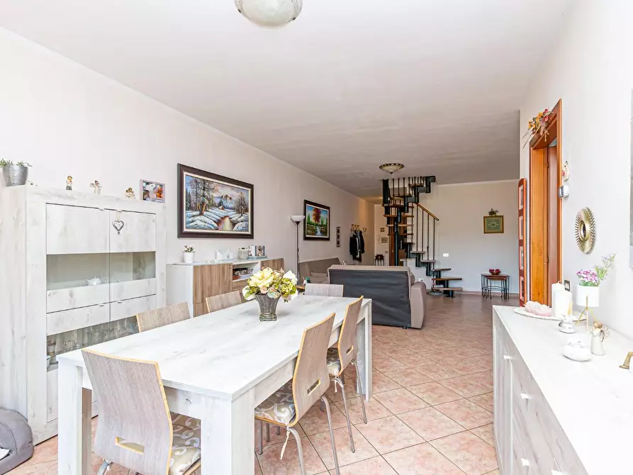 Immagine 9 di Appartamento in vendita  a Ponsacco