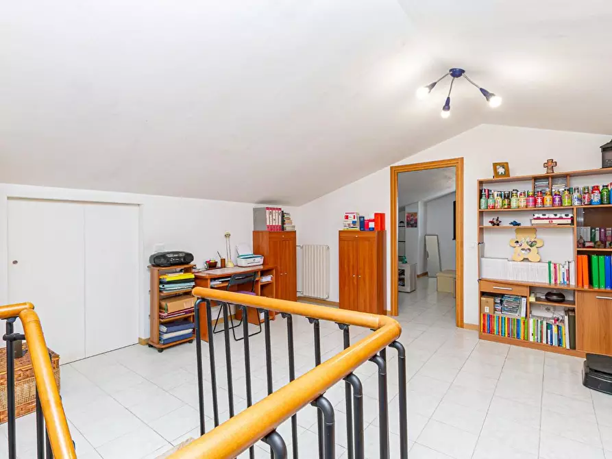 Immagine 36 di Appartamento in vendita  a Ponsacco