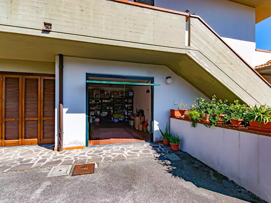 Immagine 43 di Appartamento in vendita  a Ponsacco