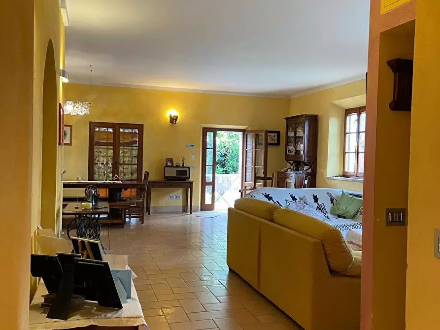 Immagine 29 di Casa semindipendente in vendita  a Castelnuovo Berardenga