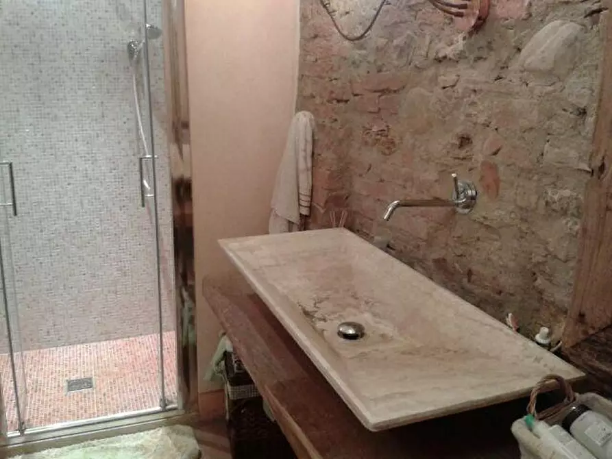 Immagine 6 di Casa semindipendente in vendita  a Castelnuovo Berardenga