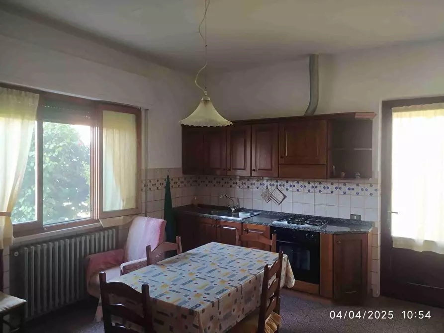 Immagine 21 di Villa in vendita  a Ponte Buggianese