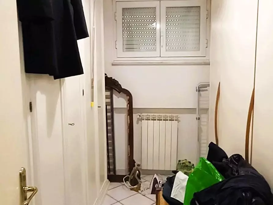 Immagine 19 di Appartamento in vendita  a Carrara