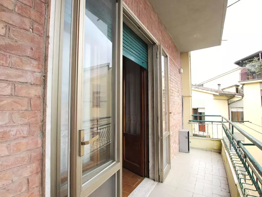 Immagine 18 di Appartamento in vendita  a Siena