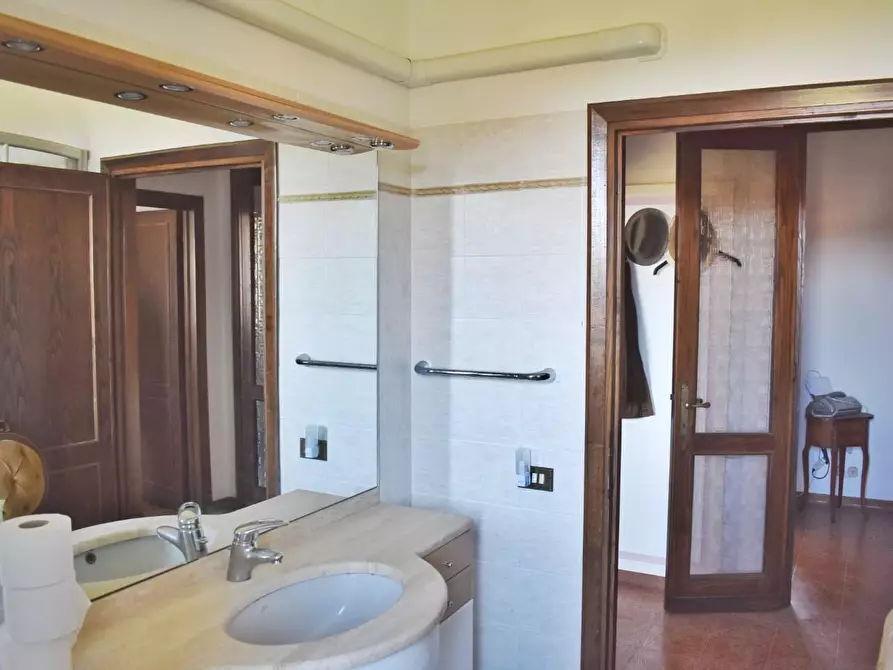 Immagine 19 di Appartamento in vendita  a Montaione