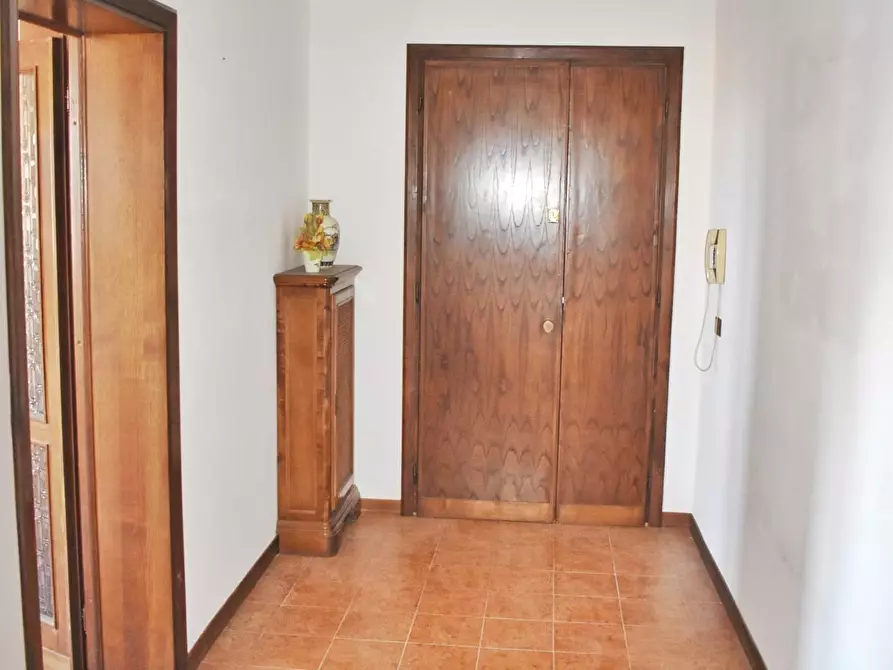 Immagine 30 di Appartamento in vendita  a Montaione