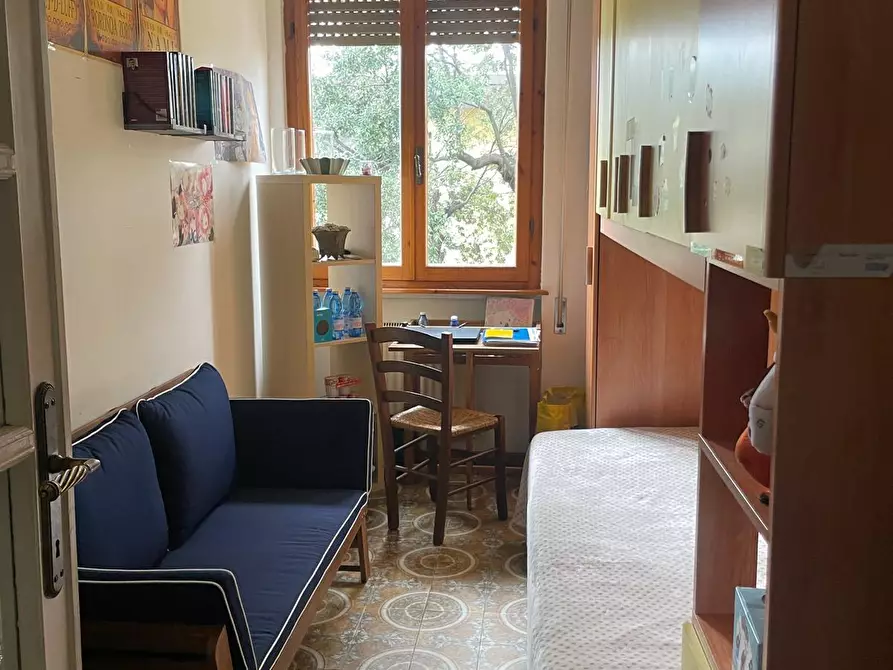 Immagine 11 di Appartamento in vendita  a Camaiore